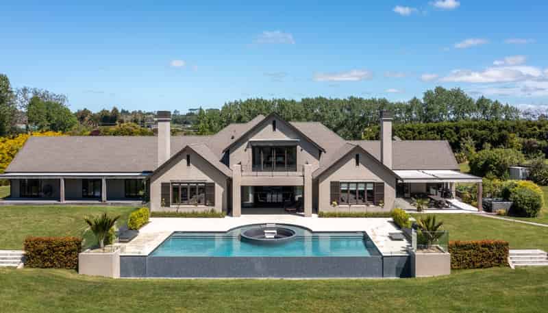 576 Coatesville Riverhead Highway, Coatesville