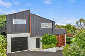 47 Sutcliffe Street, Saint Clair