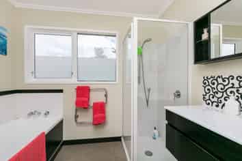 10 Goddard Grove, Churton Park