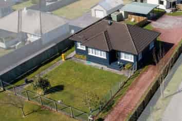 24 Shirley Street, Mangakakahi