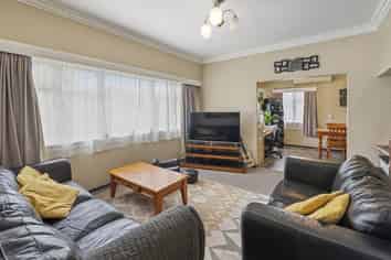 24 Shirley Street, Mangakakahi