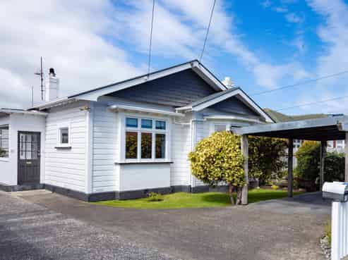 15 East Avenue, Saint Kilda