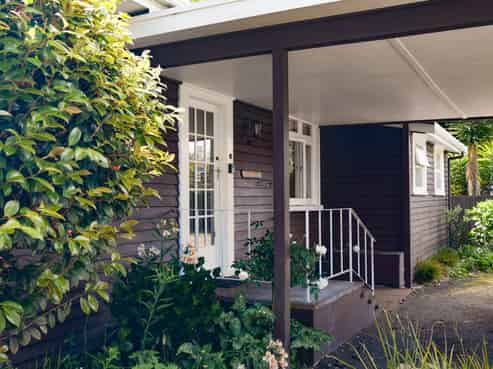 40 Takinga Street, Mourea