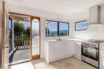 8 Abraham Heights, Washington Valley