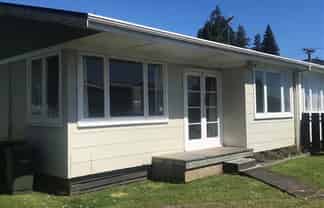 30b Werrina Crescent, Mangakakahi