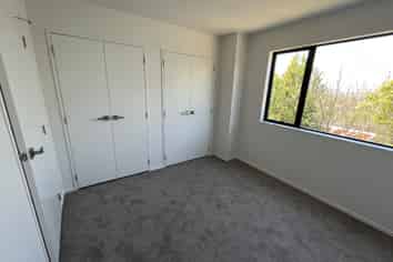 5/241 Don Buck Road, Massey