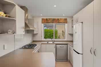 4A Mana Avenue, Titahi Bay