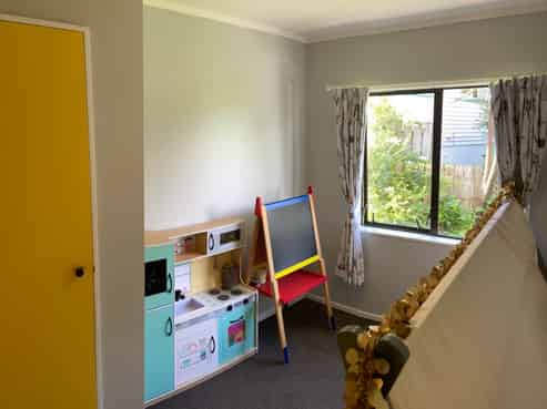 31A Chorley Avenue, Massey