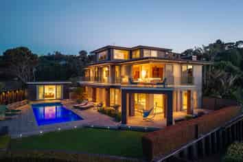 18B Kaha Place, Russell