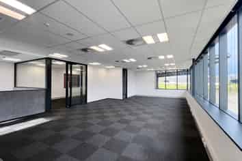 Modern Industrial Facility East Tamaki