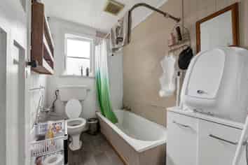 1 Vogel Street, Hawera