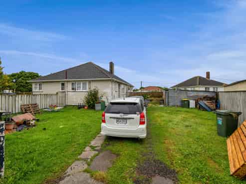 1 Vogel Street, Hawera