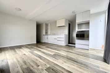 4B Pureora Place, Clendon Park