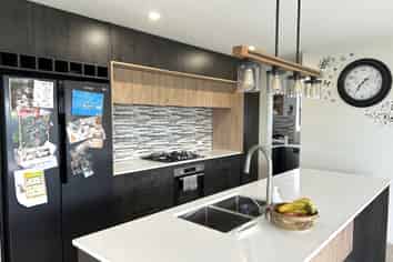 27 Lenborough, Rolleston