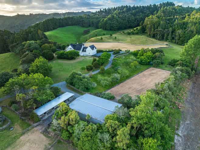 70 and 70A Pebble Brook Road, Waitoki