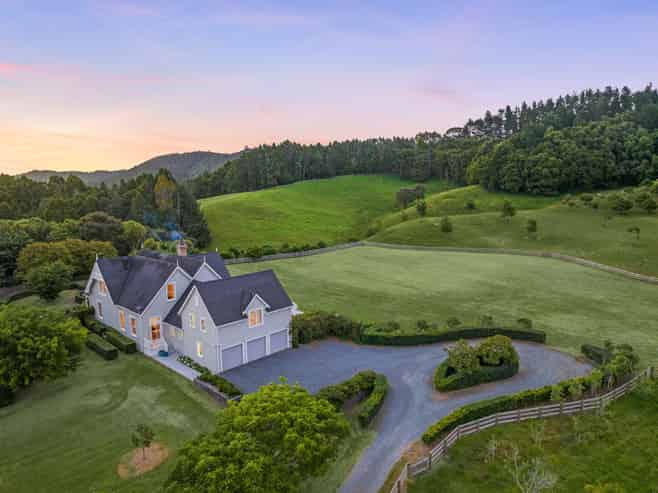 70 and 70A Pebble Brook Road, Waitoki