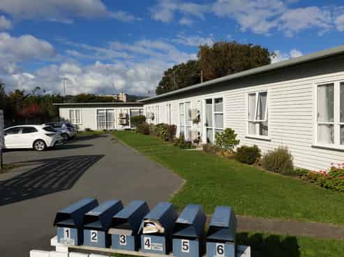 02/164 Hutt Road, Petone