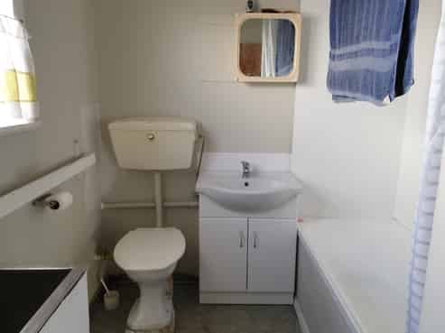 02/164 Hutt Road, Petone