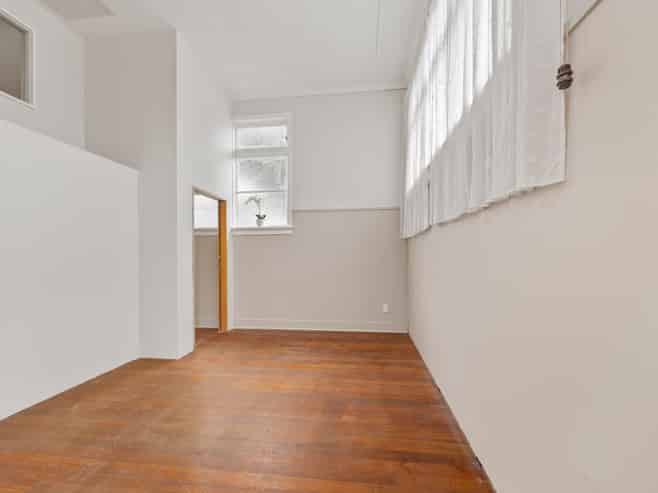 9 Shore Street, Andersons Bay