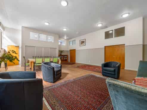 9 Shore Street, Andersons Bay