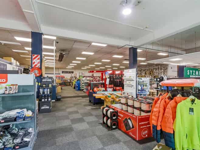 Inner City Opportunity Awaits!