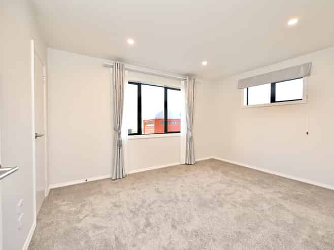 47 Cobham Crescent, Otara