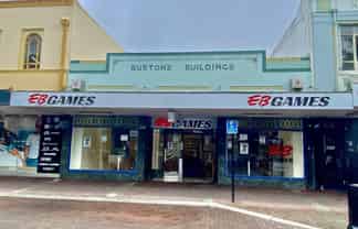 First Class Art Deco Retail