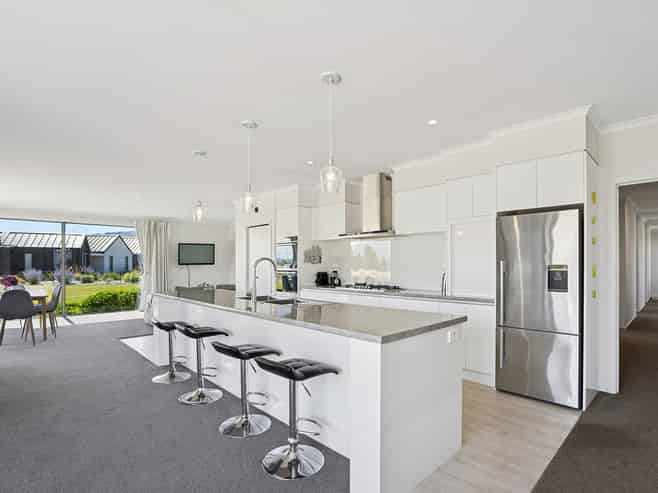 5 Stout Terrace, Cromwell