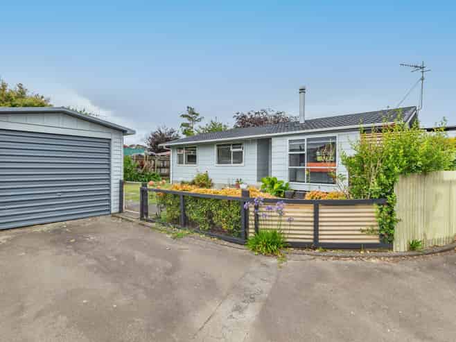 32B Rimu Street, Levin