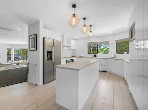 317 & 317A West Road, Brookby