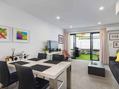 3/69 Allendale Road, Mount Albert