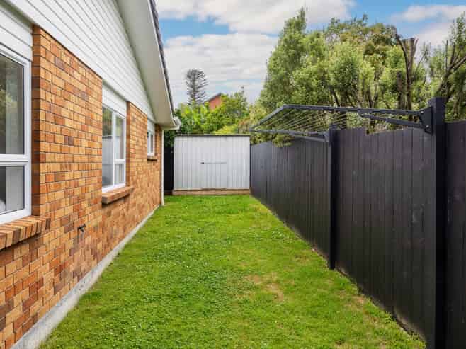 24B Jersey Avenue, Mount Albert