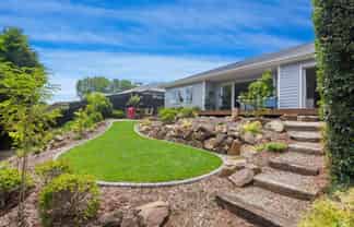 8 Alfred Peter Crescent, Warkworth