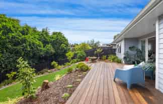 8 Alfred Peter Crescent, Warkworth