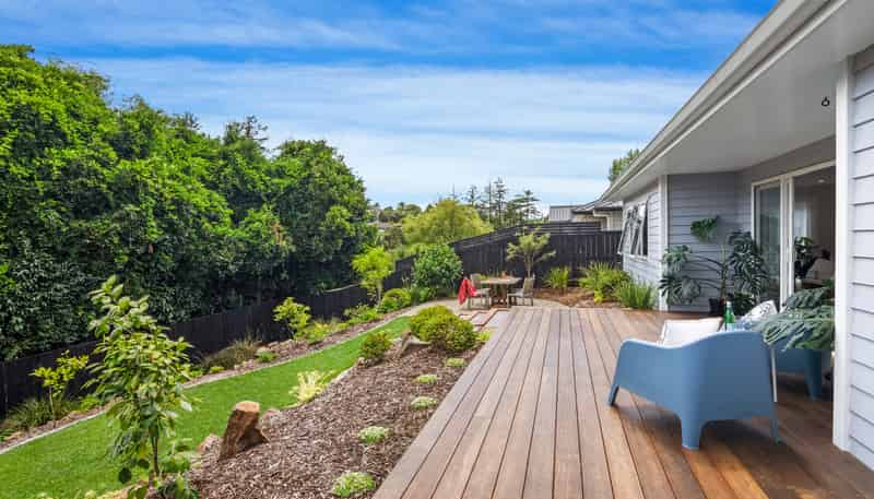 8 Alfred Peter Crescent, Warkworth