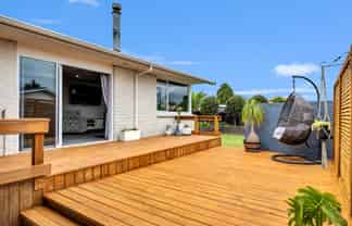 12 Peter Snell Street, Whakatane