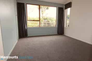 111 Marie Place, Thames