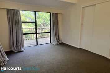 111 Marie Place, Thames