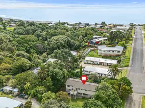 52 Pitcairn Street, Oakura