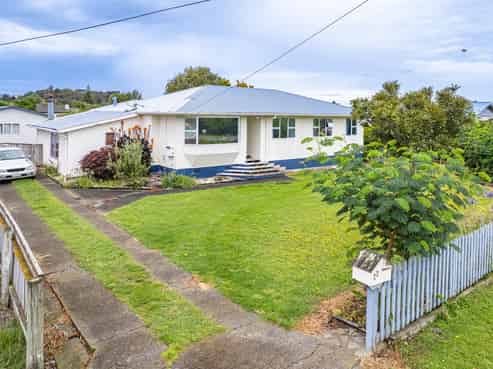 22 Surrey Road, Springvale