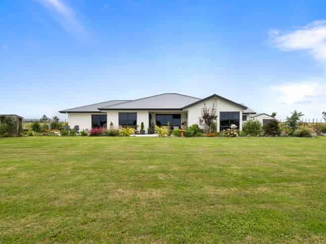 29 Fry Road, Halcombe