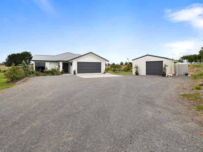 29 Fry Road, Halcombe