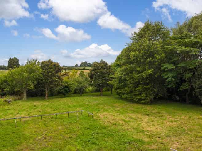 47 Pook Road, Buckland