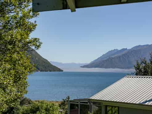 68 Wesney Terrace, Kingston