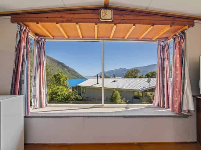 68 Wesney Terrace, Kingston