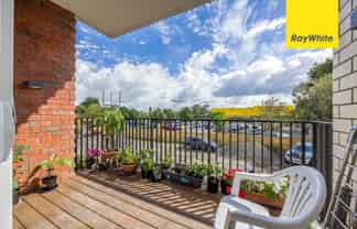 107/1B Soljak Place, Mount Albert