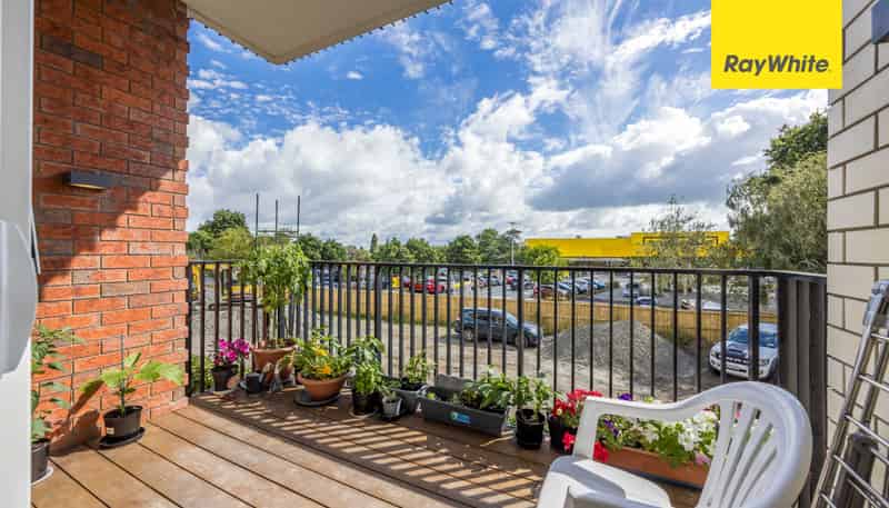 107/1B Soljak Place, Mount Albert