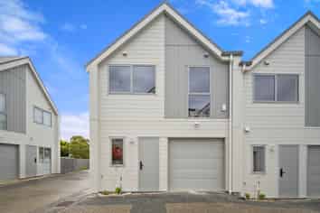 8C Clensmore Place, Torbay
