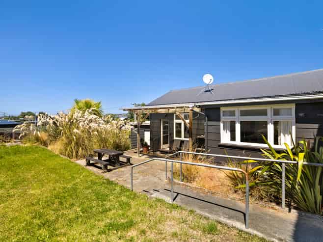 17 William Street, Riverton