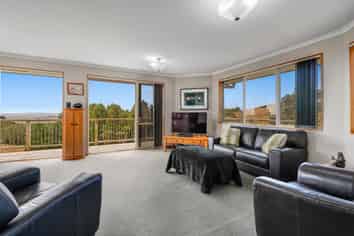 56 Burne Road, Waitoki